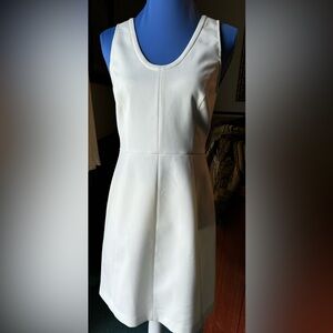 J Crew Ivory Scoop Neck Sleeveless Sheath Knee Length Dress Size 4 NWT